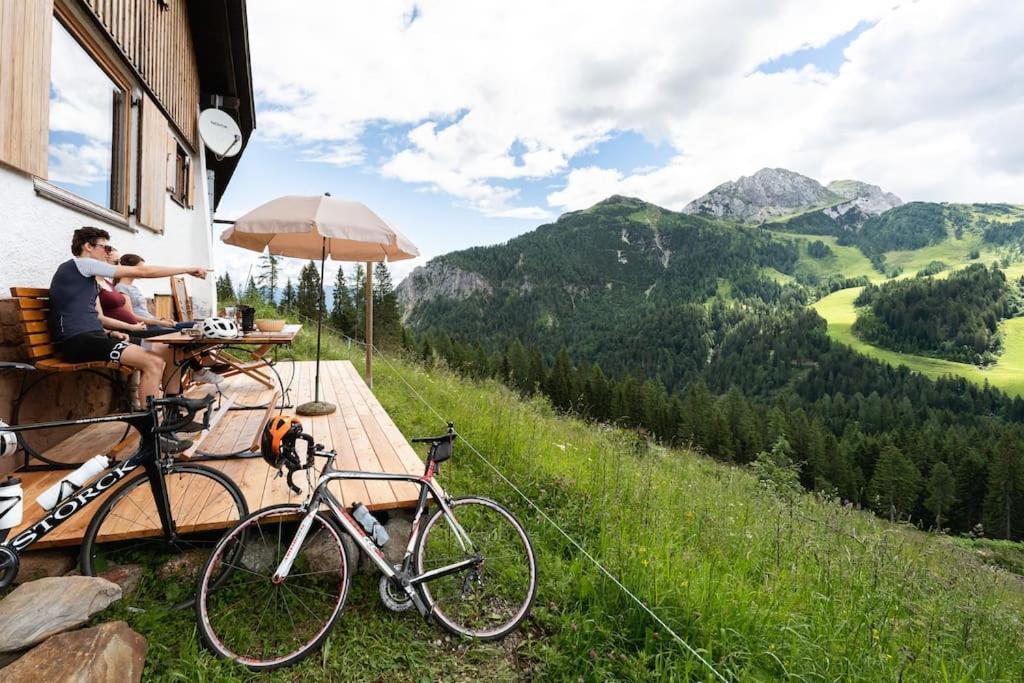 Gemuetliche Huette In Den Bergen Villa Sonnenalpe Nassfeld Dış mekan fotoğraf