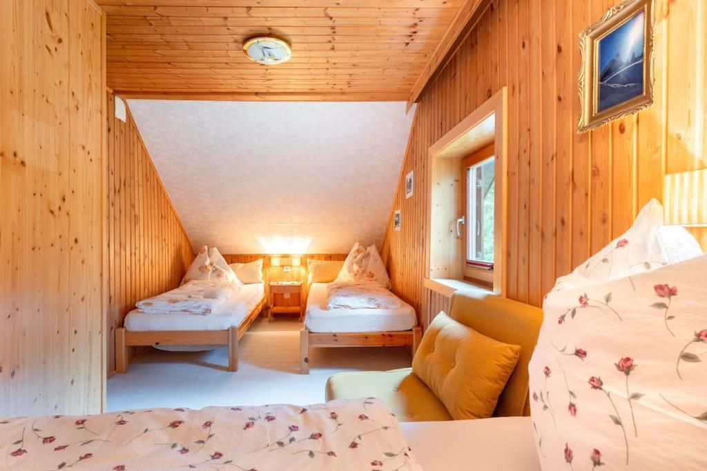Gemuetliche Huette In Den Bergen Villa Sonnenalpe Nassfeld Dış mekan fotoğraf